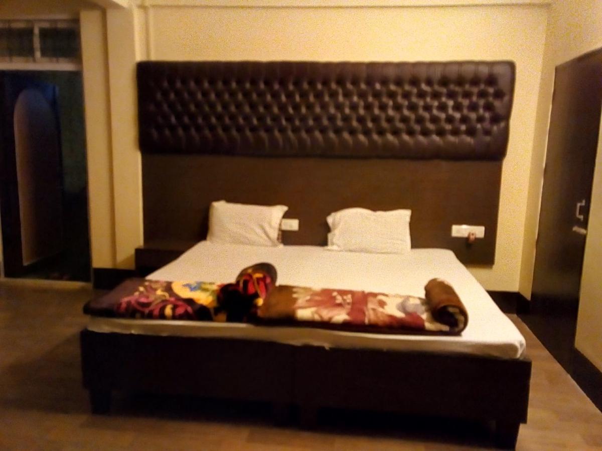 Executive Guest House Guwahati Exterior foto
